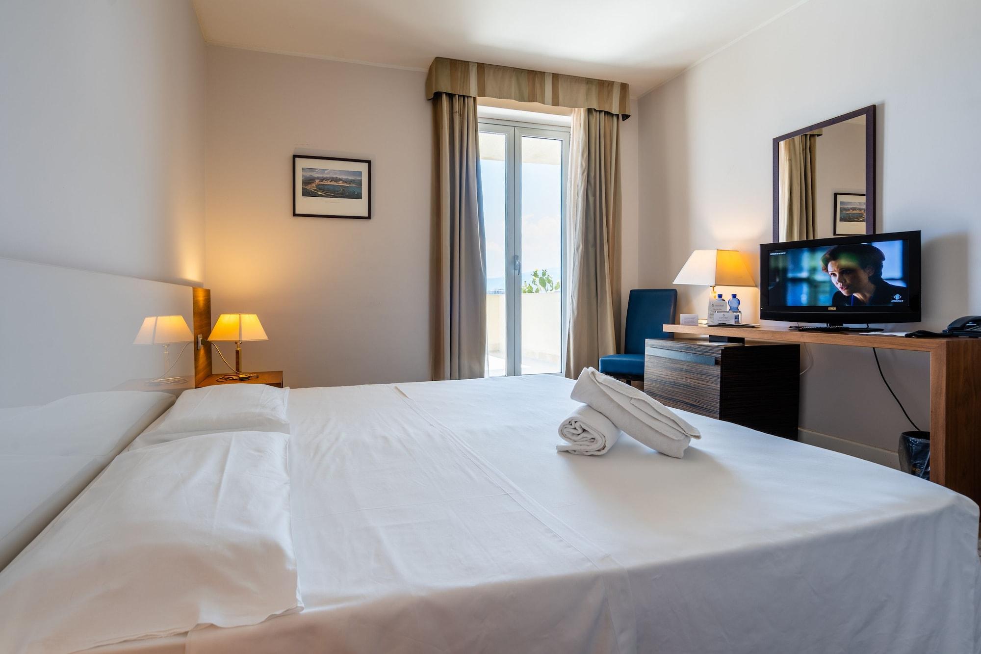 Capo Peloro Hotel (Adults Only) Torre di Faro Extérieur photo
